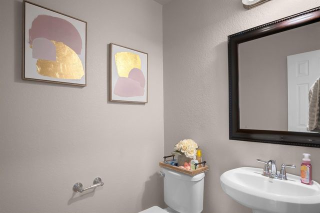 1728 Coral Cliff Drive, Dickinson, TX 77539