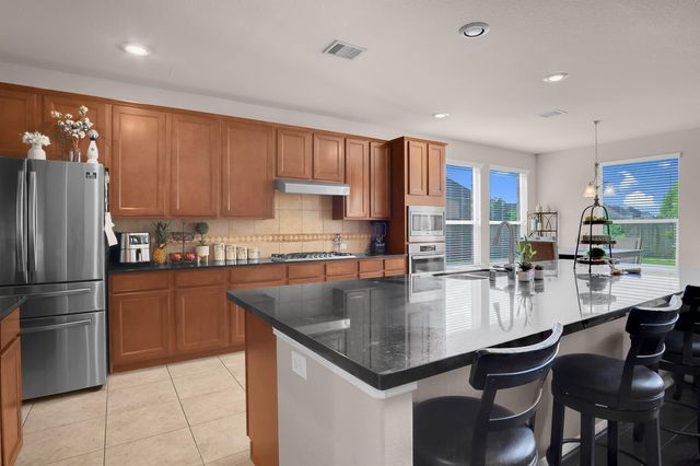 1728 Coral Cliff Drive, Dickinson, TX 77539