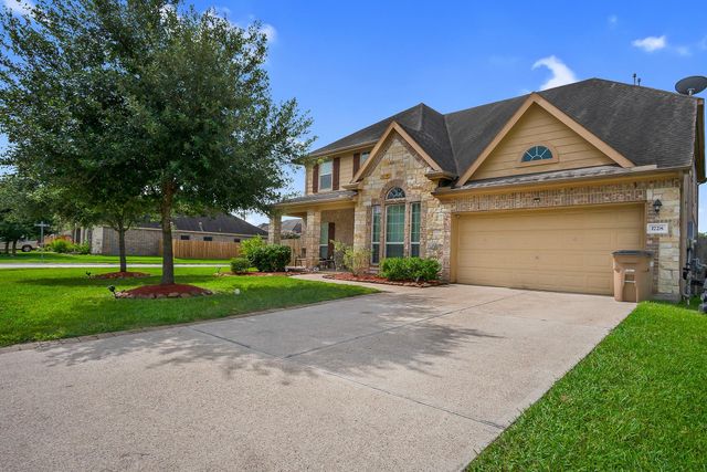1728 Coral Cliff Drive, Dickinson, TX 77539