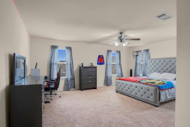 1728 Coral Cliff Drive, Dickinson, TX 77539