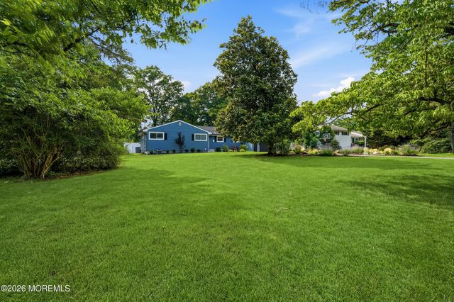 56 Hope Road, Tinton Falls, NJ 07724