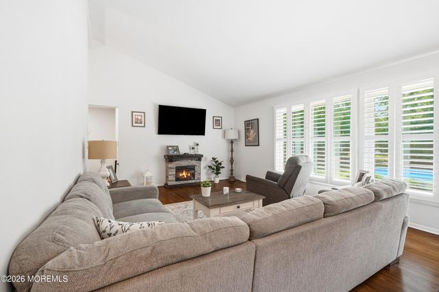56 Hope Road, Tinton Falls, NJ 07724