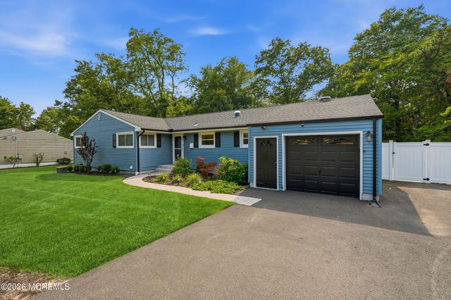 56 Hope Road, Tinton Falls, NJ 07724