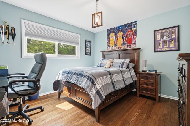 56 Hope Road, Tinton Falls, NJ 07724