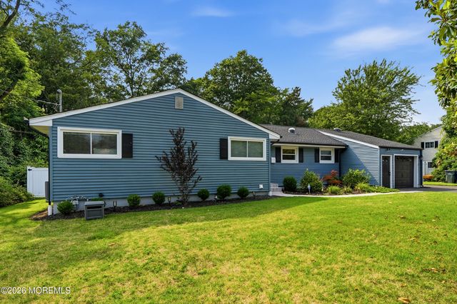 56 Hope Road, Tinton Falls, NJ 07724