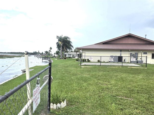 628 LAKESIDE RANCH LANE, Winter Haven, FL 33881