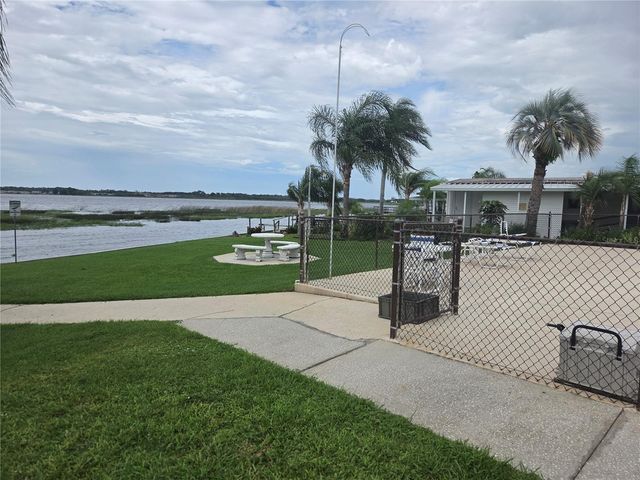 628 LAKESIDE RANCH LANE, Winter Haven, FL 33881
