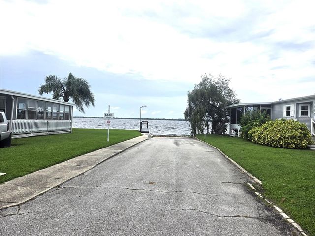 628 LAKESIDE RANCH LANE, Winter Haven, FL 33881