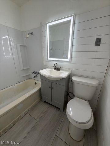 23340 Williams Avenue, Euclid, OH 44123