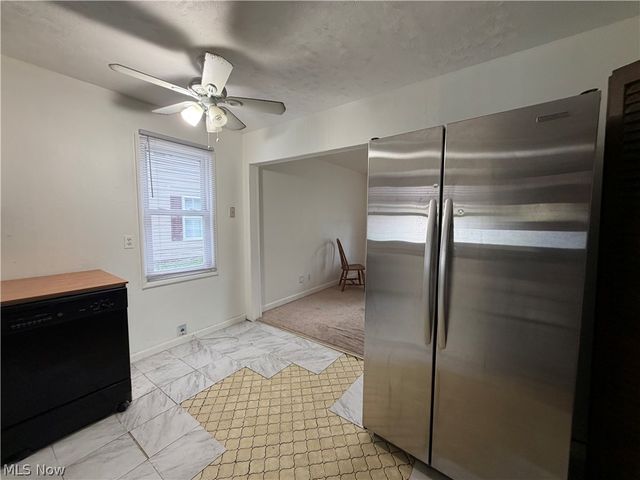 23340 Williams Avenue, Euclid, OH 44123