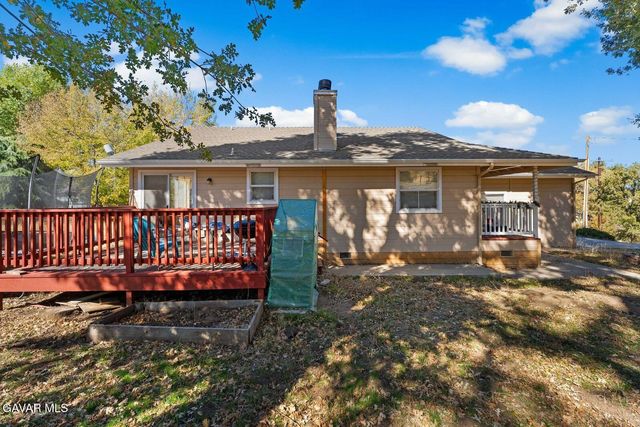 18330 Basil Drive, Tehachapi, CA 93561
