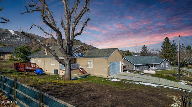 18330 Basil Drive, Tehachapi, CA 93561