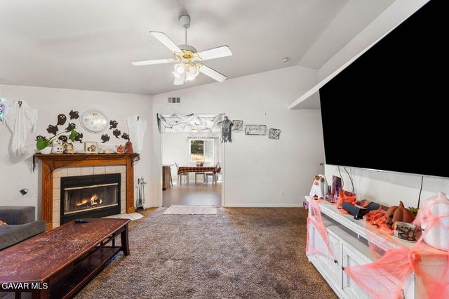 18330 Basil Drive, Tehachapi, CA 93561