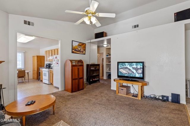 18330 Basil Drive, Tehachapi, CA 93561