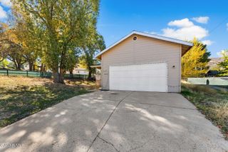 18330 Basil Drive, Tehachapi, CA 93561
