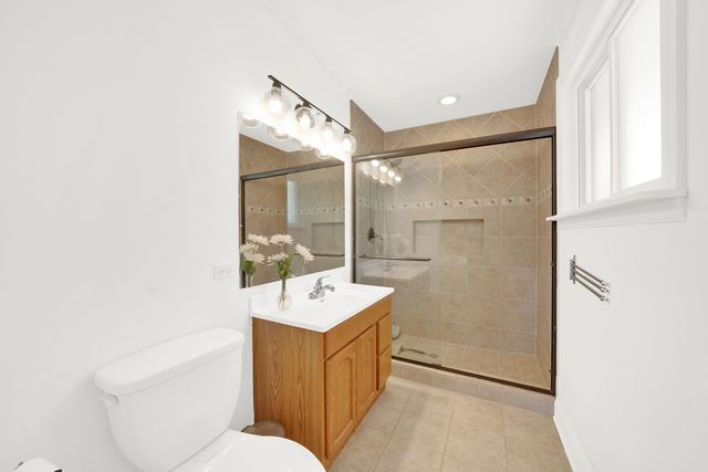 9737 W 57TH Street, Countryside, IL 60525