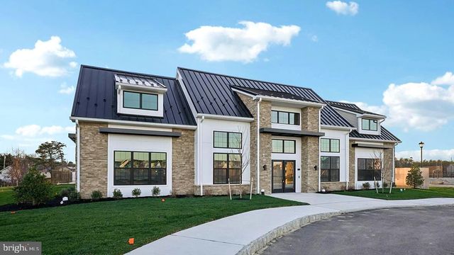 120 COROLLA DR, Egg Harbor Township, NJ 08234