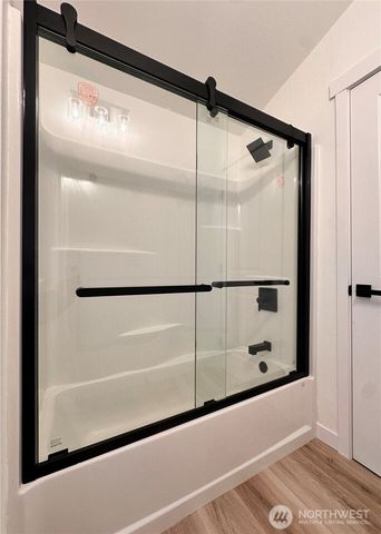 3711 Grandview Drive W, University Place, WA 98465