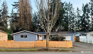 3711 Grandview Drive W, University Place, WA 98465