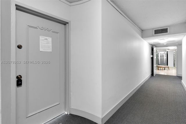 11930 N Bayshore Dr 704, North Miami, FL 33181