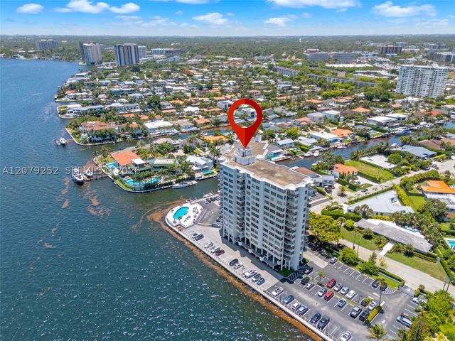 11930 N Bayshore Dr 704, North Miami, FL 33181