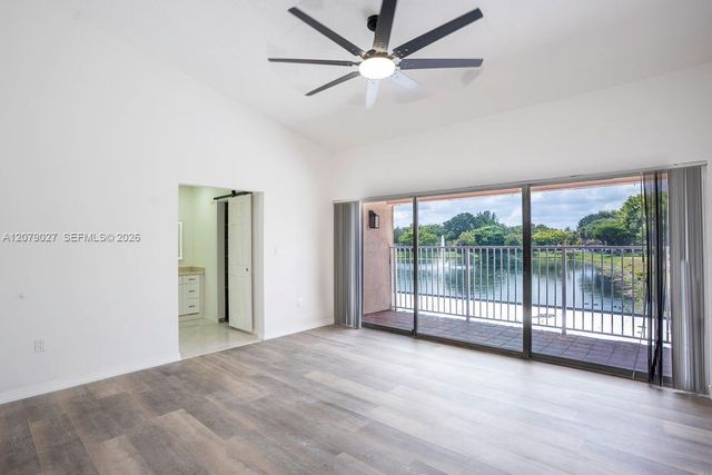 14295 Kendale Lakes Circle, Miami, FL 33183