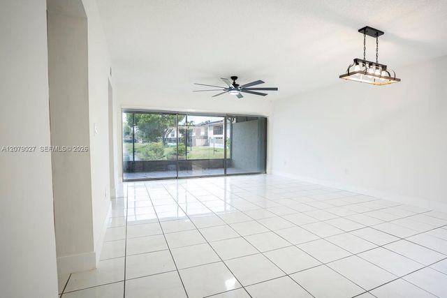 14295 Kendale Lakes Circle, Miami, FL 33183