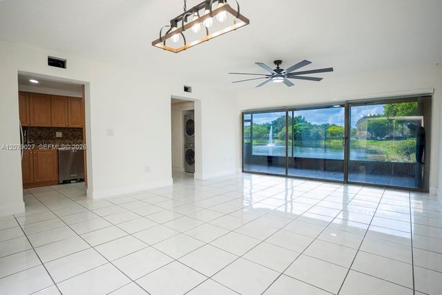 14295 Kendale Lakes Circle, Miami, FL 33183