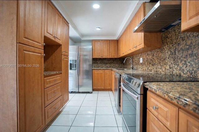 14295 Kendale Lakes Circle, Miami, FL 33183