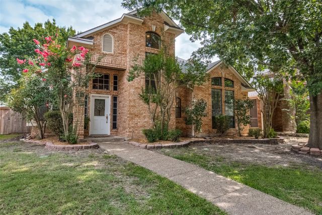 8813 Greenwood Trail, Rowlett, TX 75088