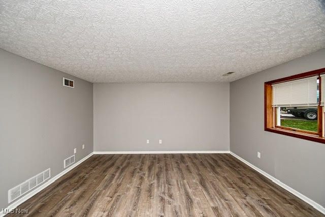 2391 Libra Circle SW 7, Canton, OH 44706