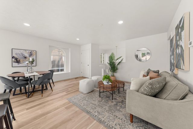 6109 E 8th Ave, Spokane, WA 99212