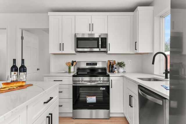 6109 E 8th Ave, Spokane, WA 99212