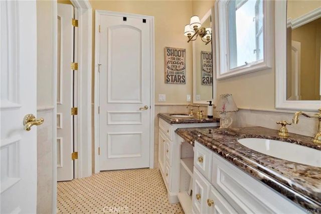 1 Marsh Creek, Laguna Niguel, CA 92677