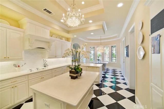 1 Marsh Creek, Laguna Niguel, CA 92677