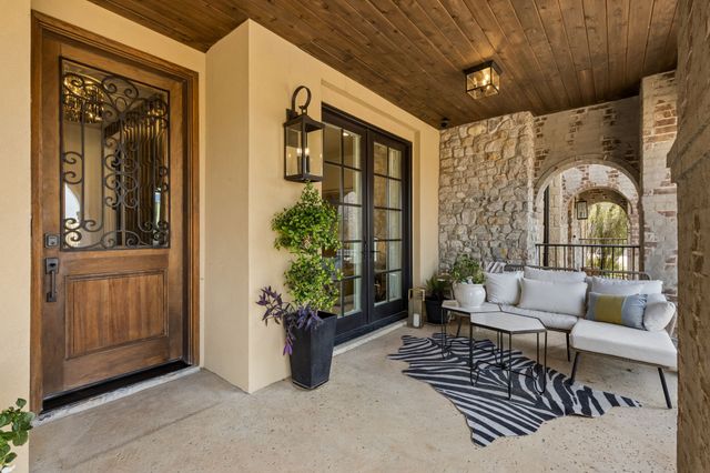 63 Cortes Drive, Westlake, TX 76262