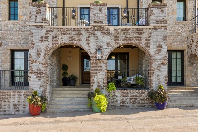 63 Cortes Drive, Westlake, TX 76262