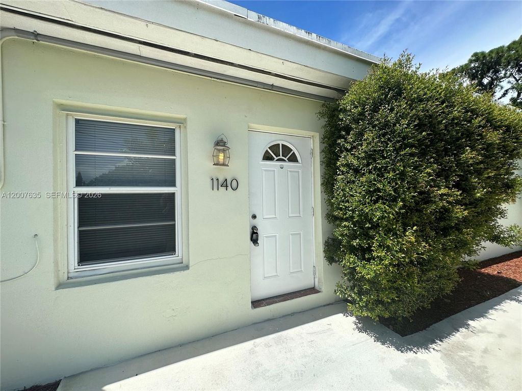 1140 NE 1st Ave 1140, Fort Lauderdale, FL 33304