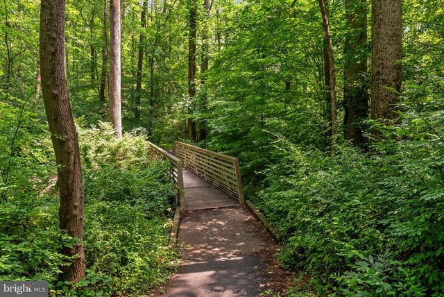 3431 PUTNAM ST, Falls Church, VA 22042