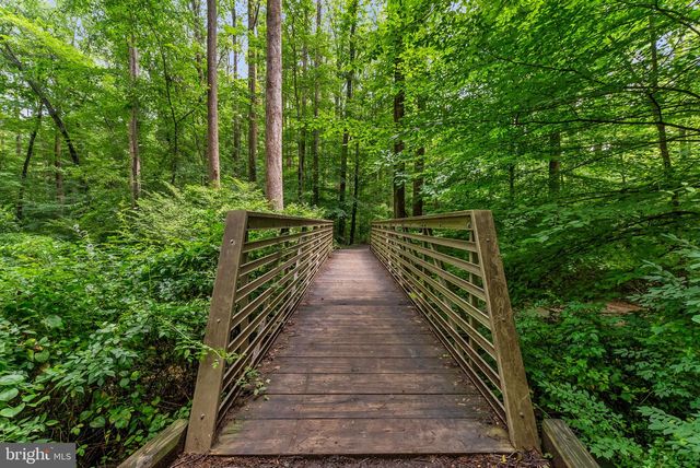 3431 PUTNAM ST, Falls Church, VA 22042