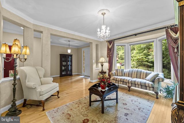 3431 PUTNAM ST, Falls Church, VA 22042