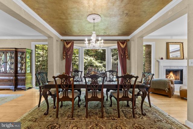 3431 PUTNAM ST, Falls Church, VA 22042