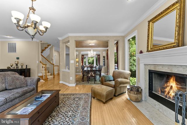 3431 PUTNAM ST, Falls Church, VA 22042
