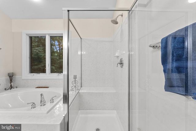 3431 PUTNAM ST, Falls Church, VA 22042