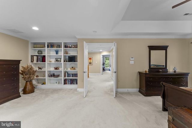 3431 PUTNAM ST, Falls Church, VA 22042