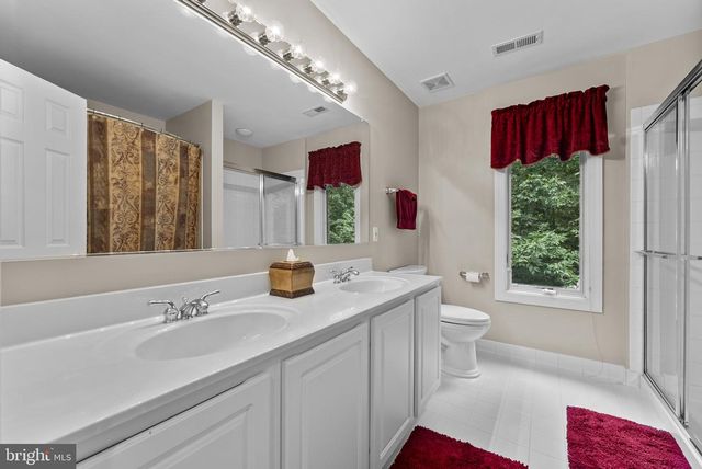 3431 PUTNAM ST, Falls Church, VA 22042