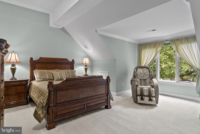 3431 PUTNAM ST, Falls Church, VA 22042