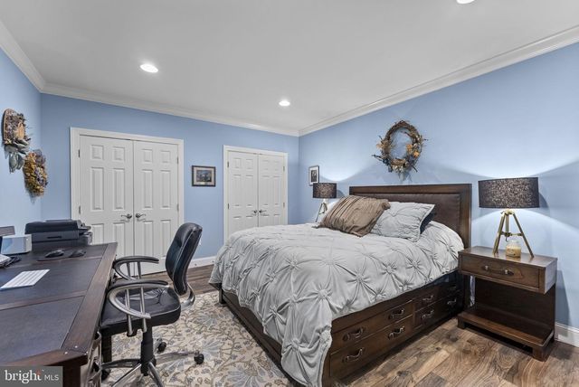 3431 PUTNAM ST, Falls Church, VA 22042
