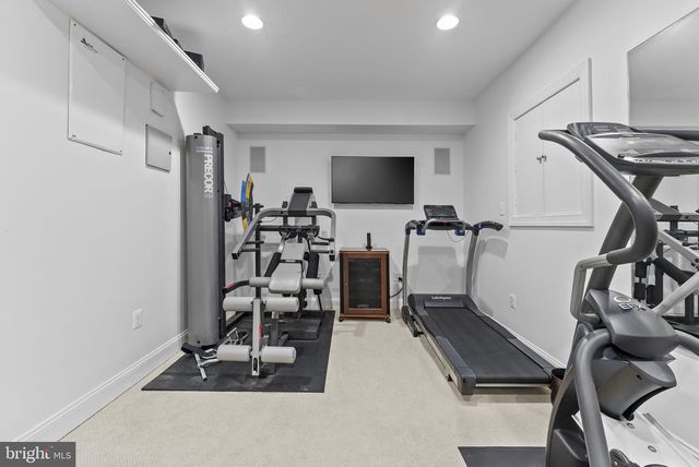 3431 PUTNAM ST, Falls Church, VA 22042