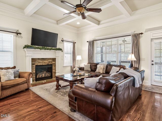 4128 Field Oak Drive, Wake Forest, NC 27587